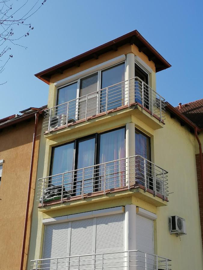 Dorcy Apartman Siofok Dış mekan fotoğraf